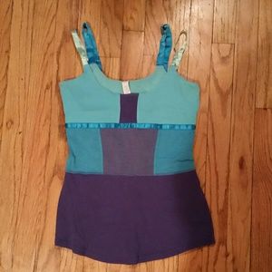 Lululemon Size 6 workout tank
